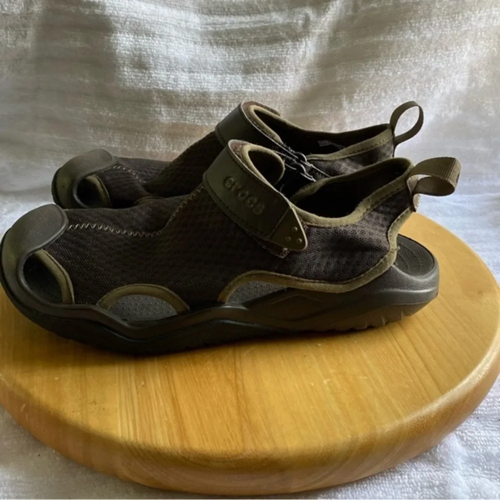 Crocs Shoes Mens Size‎ 7 Brown Velcro Flats